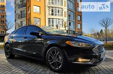 Седан Ford Fusion 2018 в 