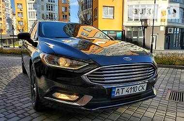 Седан Ford Fusion 2018 в 