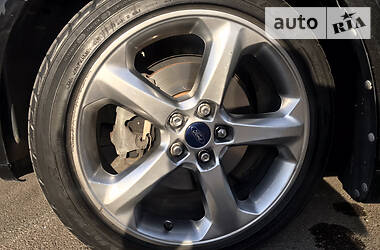 Седан Ford Fusion 2012 в 