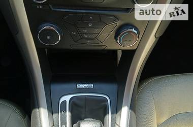 Седан Ford Fusion 2014 в 