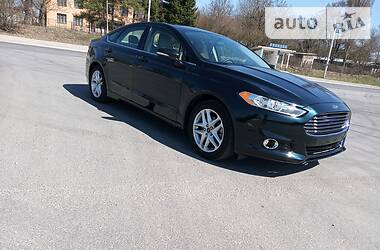 Седан Ford Fusion 2014 в 