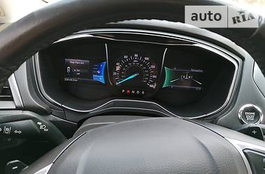 Седан Ford Fusion 2014 в 
