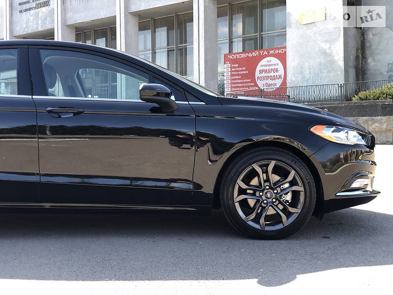 Седан Ford Fusion 2018 в Рівному
