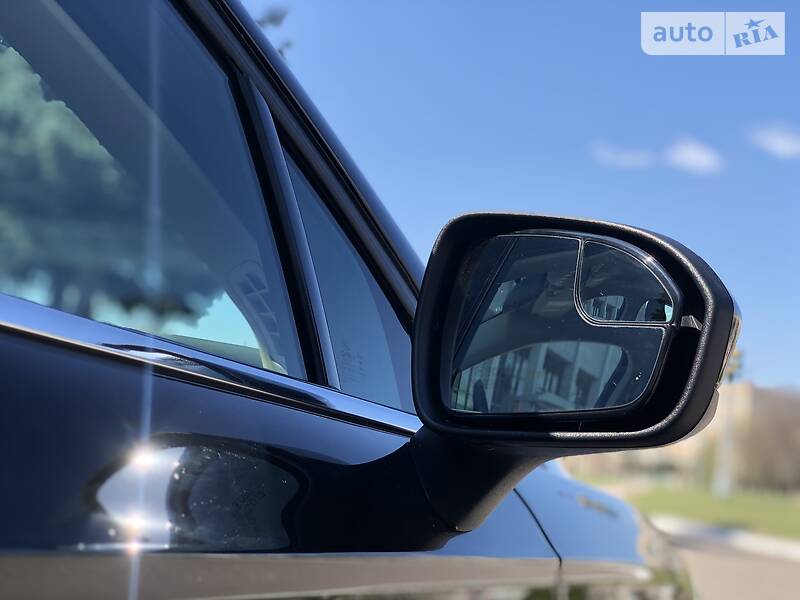 Седан Ford Fusion 2018 в Рівному