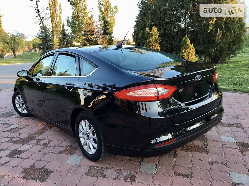 Седан Ford Fusion 2014 в Вінниці