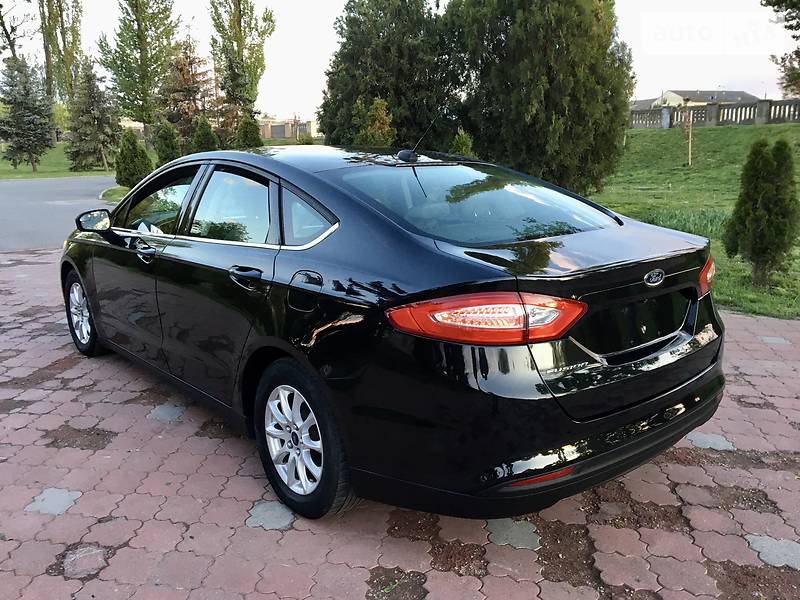 Седан Ford Fusion 2014 в Вінниці