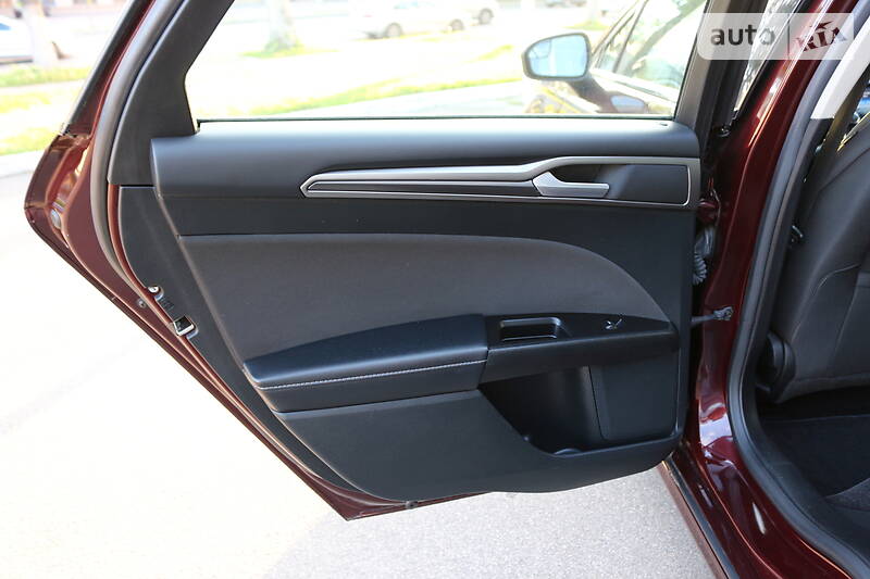 Седан Ford Fusion 2016 в Києві фото 17 Седан Ford Fusion 2016 в Києві