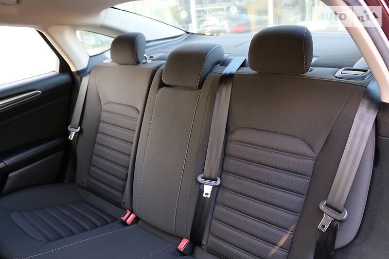 Седан Ford Fusion 2016 в Києві фото 20 Седан Ford Fusion 2016 в Києві