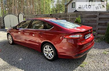 Седан Ford Fusion 2014 в Житомирі