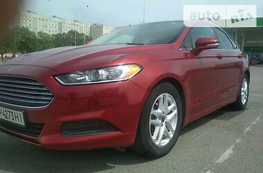 Седан Ford Fusion 2014 в 