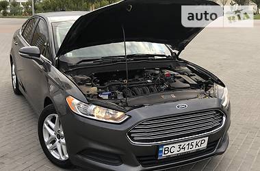 Седан Ford Fusion 2016 в 