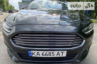 Седан Ford Fusion 2015 в Киеве