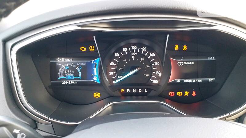 Седан Ford Fusion 2018 в Ровно