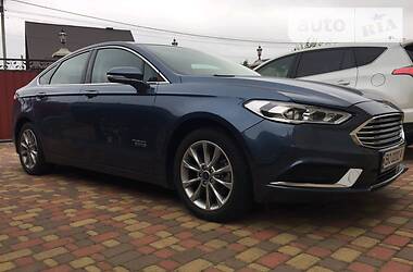 Седан Ford Fusion 2018 в Рівному