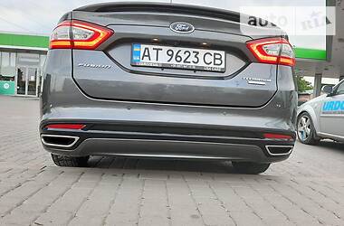 Седан Ford Fusion 2015 в 