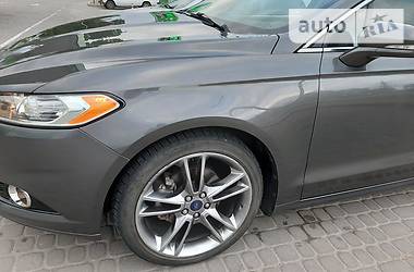 Седан Ford Fusion 2015 в 