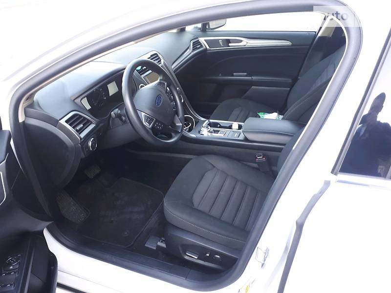 Седан Ford Fusion 2018 в Тернополе