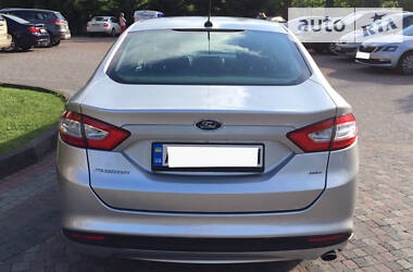 Седан Ford Fusion 2013 в Ивано-Франковске