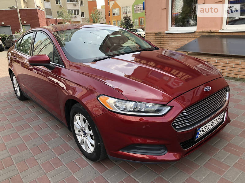 Седан Ford Fusion 2016 в Києві