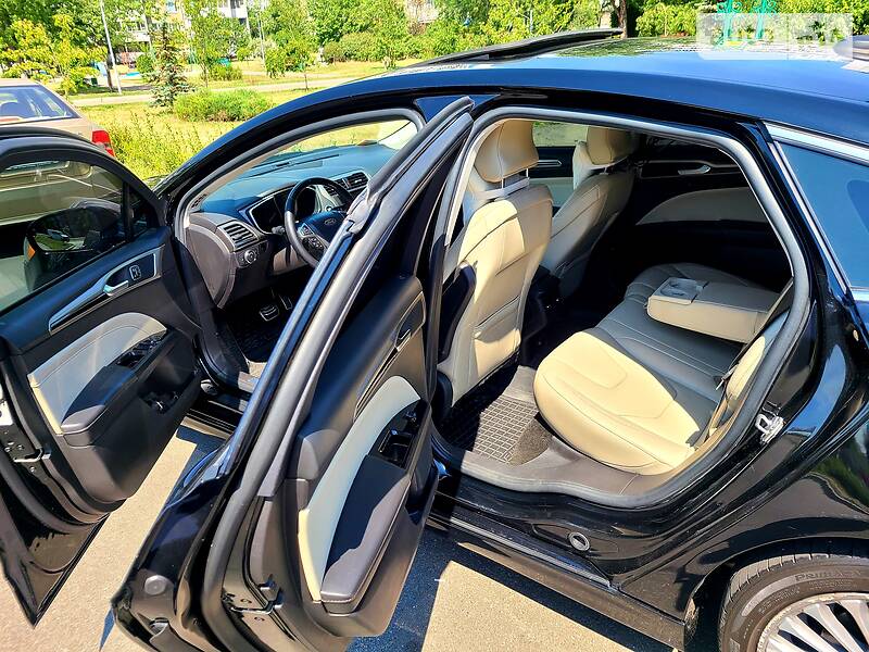 Седан Ford Fusion 2016 в Киеве