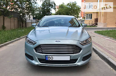 Седан Ford Fusion 2012 в Тернополі