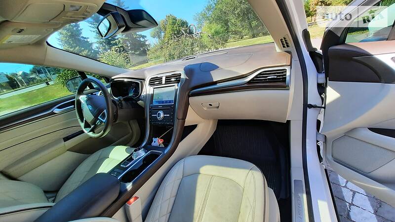 Седан Ford Fusion 2016 в Запоріжжі