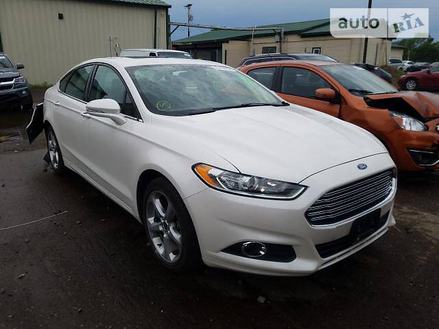 Седан Ford Fusion 2014 в Києві