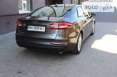 Седан Ford Fusion 2019 в Хмельницком