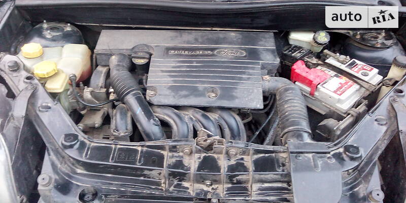 Хэтчбек Ford Fusion 2008 в Воловце