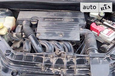 Хетчбек Ford Fusion 2008 в 