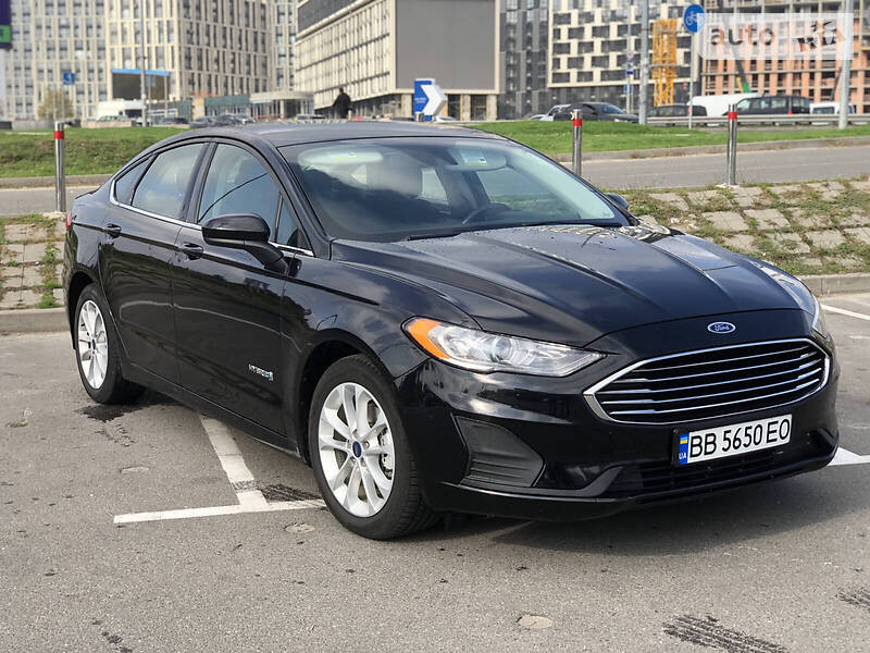 Седан Ford Fusion 2019 в Харькове