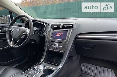 Седан Ford Fusion 2019 в Виннице