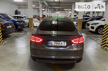 Седан Ford Fusion 2013 в Киеве