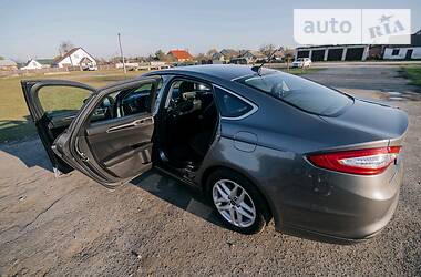 Седан Ford Fusion 2013 в Камне-Каширском