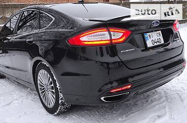 Седан Ford Fusion 2015 в 