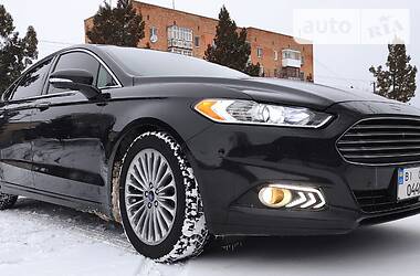 Седан Ford Fusion 2015 в 