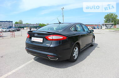 Седан Ford Fusion 2013 в Харкові