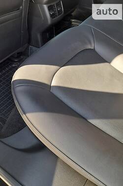 Седан Ford Fusion 2014 в 