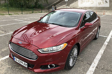 Седан Ford Fusion 2014 в 