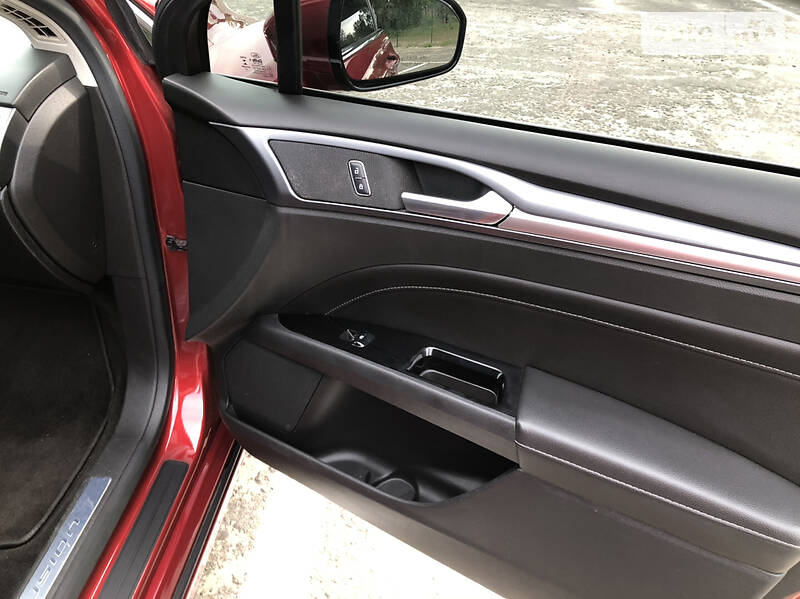 Седан Ford Fusion 2014 в Киеве