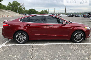 Седан Ford Fusion 2014 в 