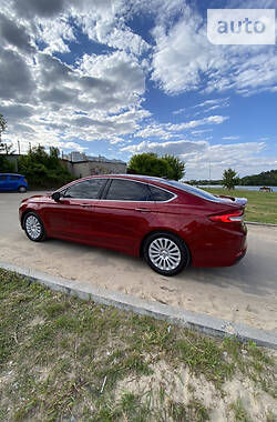 Седан Ford Fusion 2016 в Чернігові