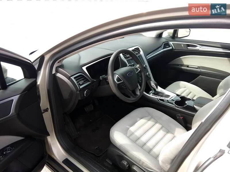 Седан Ford Fusion 2015 в Запорожье