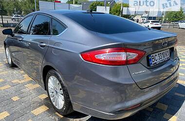 Седан Ford Fusion 2014 в 