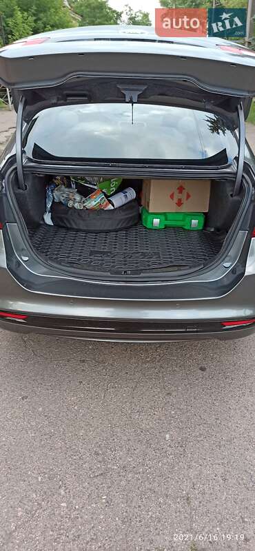 Седан Ford Fusion 2013 в Черкасах фото 23 Седан Ford Fusion 2013 в Черкасах