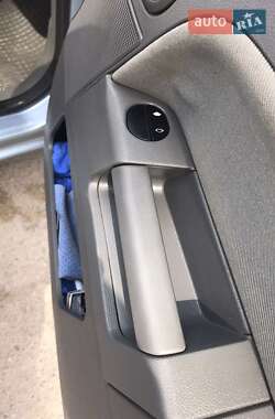 Хэтчбек Ford Fusion 2005 в Виннице