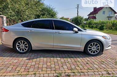 Седан Ford Fusion 2016 в 