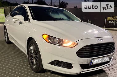 Седан Ford Fusion 2016 в Кременчуге