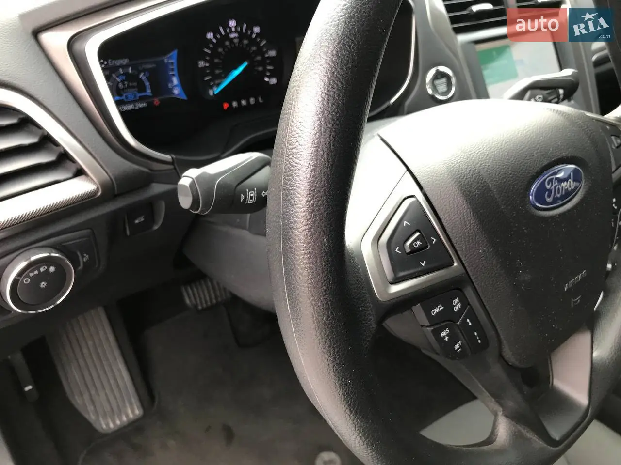 2019 Ford Fusion - мініатюра 16