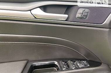 Седан Ford Fusion 2014 в 